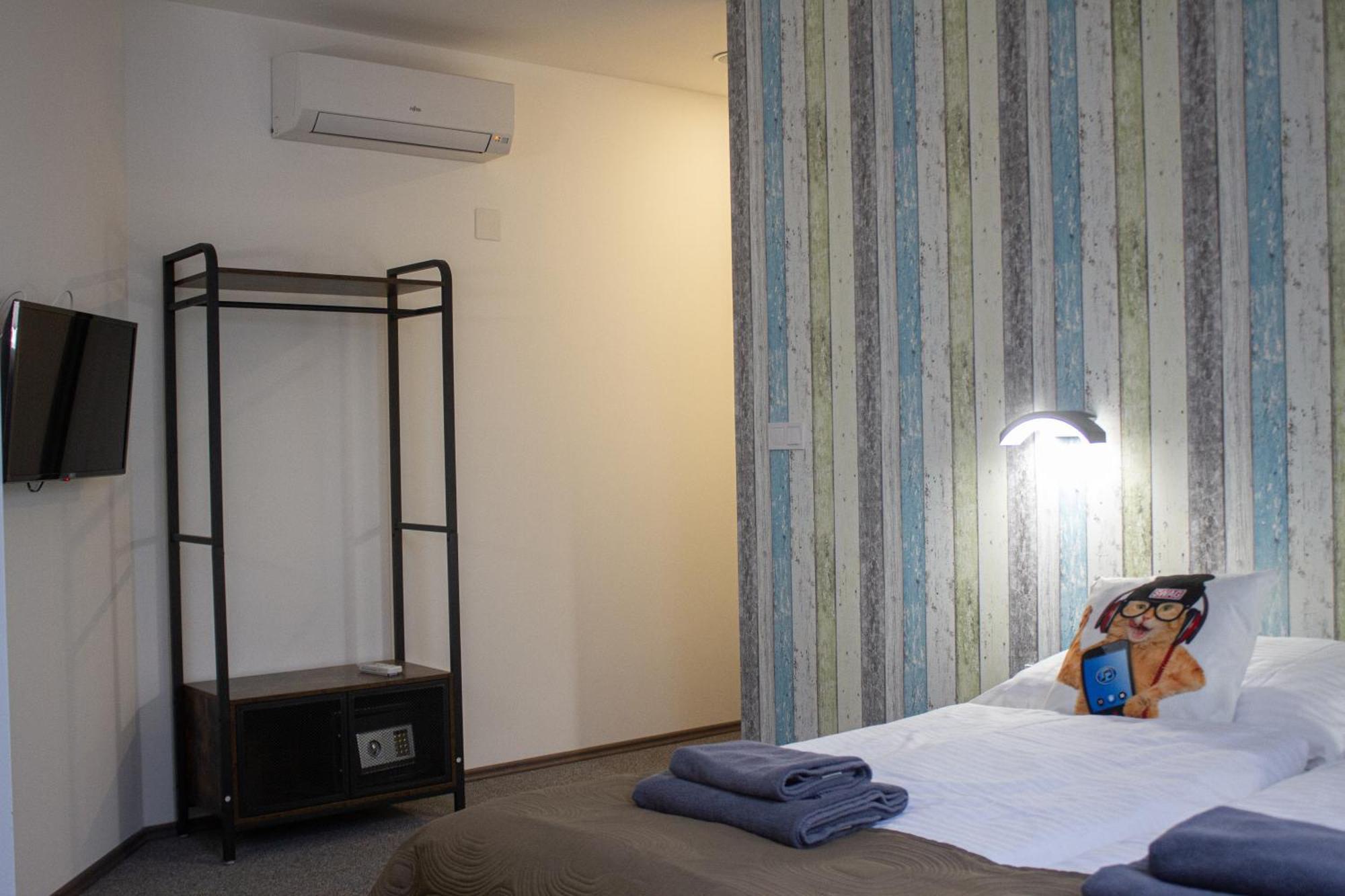 Rc Jecna Rooms Praga Esterno foto
